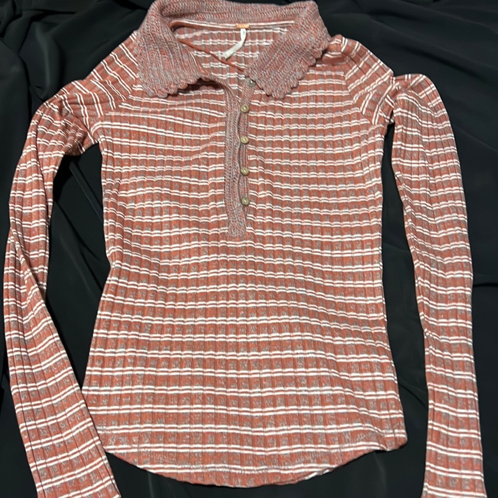 NWOT Free people long sleeve top size XS